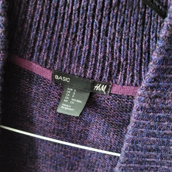 H&M cardigan (Small) - Picture 3 of 4